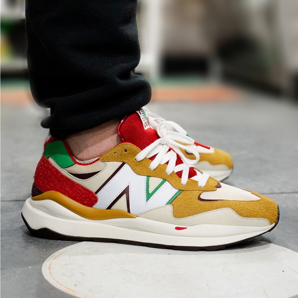 New Balance 5740 x Mache x Pizza Day limited edition W9.5/M8 & W12/M10.5